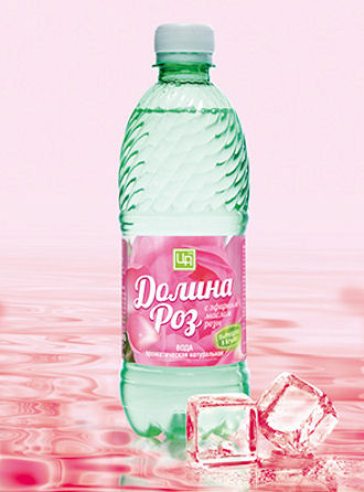 натуральная розовая вода из лепестков роз